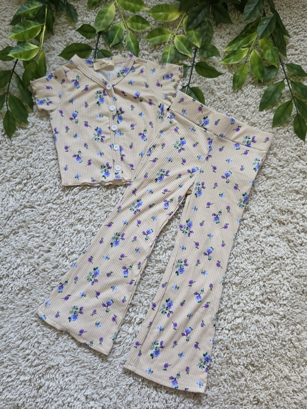 Toddler Girl Cream Floral Outfit (2T)
